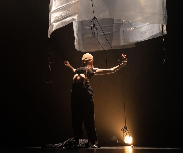 Cuestiona Dafne Yulissa la evolución con la danza "Nahum" Cuestiona Dafne Yulissa la evolución con la danza "Nahum"