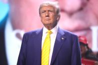 Trump recula: ya no quiere que dimita el CEO de Intel