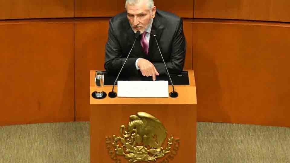 Exhorta diputada a Ad&aacute;n Augusto a pedir licencia