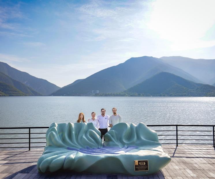 Develan escultura ´Boca de Agua´ Develan escultura ´Boca de Agua´