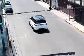 Detienen a conductor de camioneta blindada