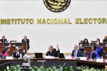 Aplaza INE discusi&oacute;n de presupuesto para 2026
