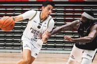 Busca Fuerza Regia dos triunfos con urgencia