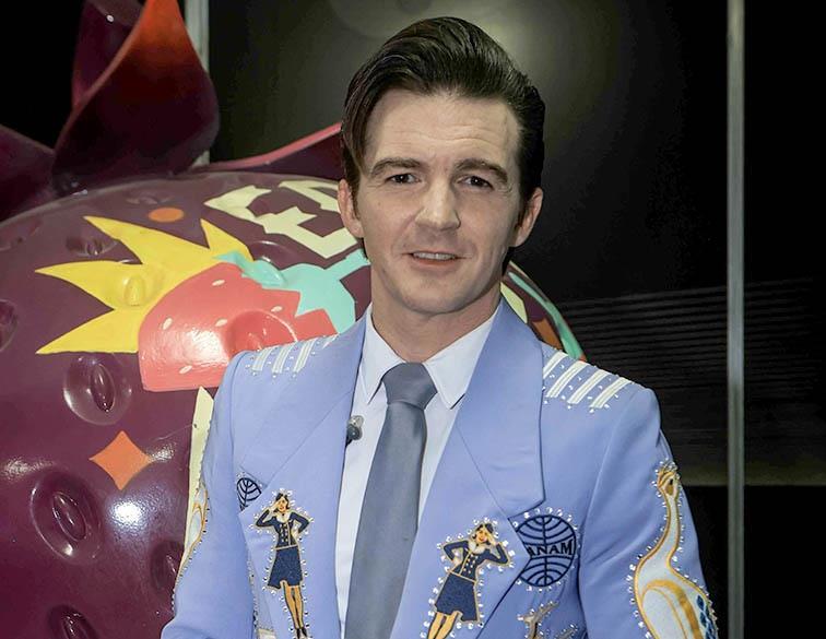 Inicia Drake Bell su divorcio; anuncia novia mexicana 