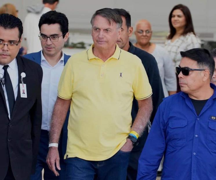 Regresa Bolsonaro a prisi&oacute;n domiciliaria