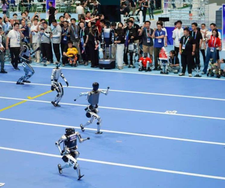 Realizan juegos de robots