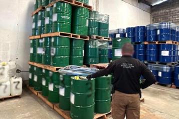 Asegura FGR 120 mil litros de diversas sustancias