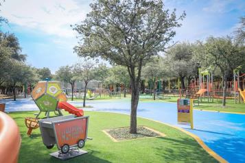 Inaugura Zona Infantil del Parque Fundidora