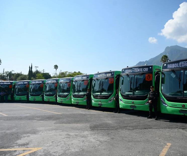 Entrega Samuel 24 unidades nuevas de transporte urbano Entrega Samuel 24 unidades nuevas de transporte urbano