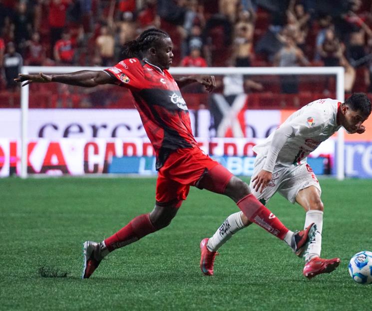 Chivas rescata empate ante los Xolos de Tijuana Chivas rescata empate ante los Xolos de Tijuana