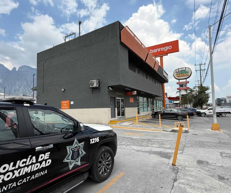 Obtienen asaltantes botín de 140 mil pesos Obtienen asaltantes botín de 140 mil pesos