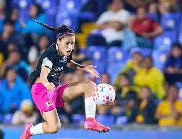 Gana Barcelona en despedida de Ovalle