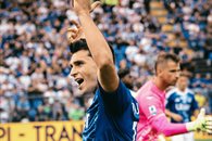 Gana el Como y lideran la Serie A de Italia