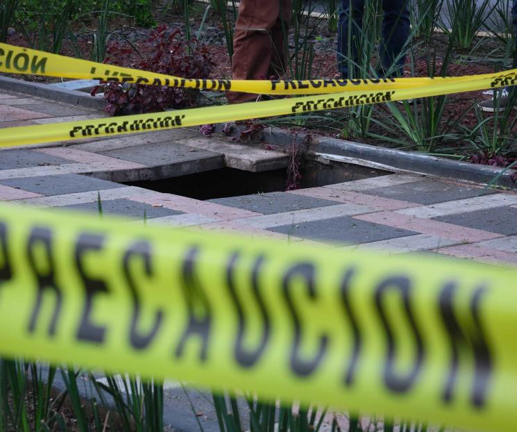 Socavón en alcaldía GAM fue ocasionado por fuga de agua Socavón en alcaldía GAM fue ocasionado por fuga de agua