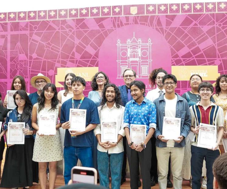 Premian técnica y originalidad en Certamen de las Artes Visuales Premian técnica y originalidad en Certamen de las Artes Visuales