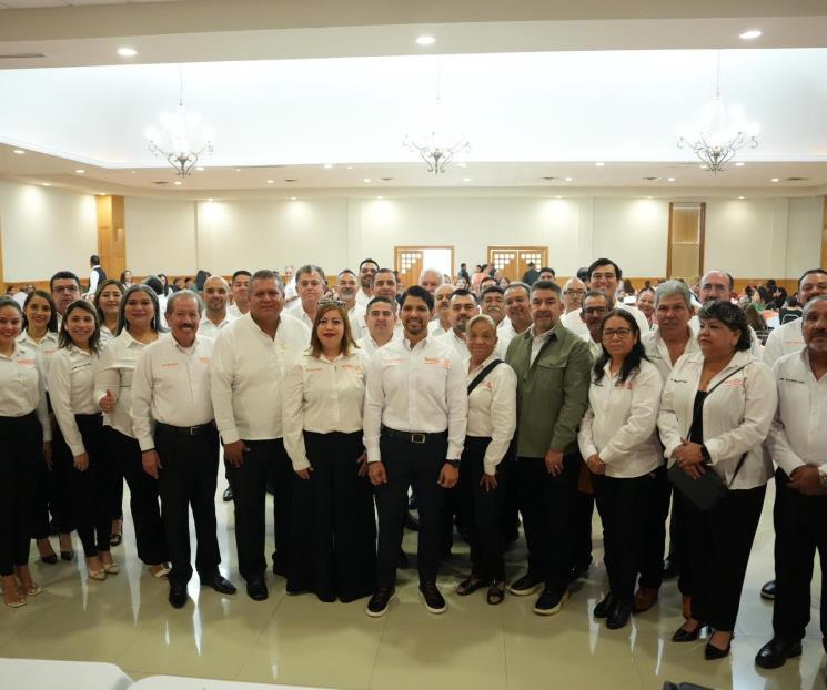 Reciben su certificado de jubilación más de 200 agremiados a la S50 Reciben su certificado de jubilación más de 200 agremiados a la S50