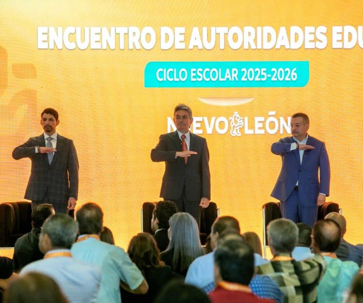 Se reúnen representantes de Sección 21 con autoridades educativas Se reúnen representantes de Sección 21 con autoridades educativas