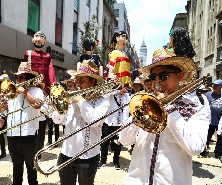 Oaxaca llena de color el Centro Histórico