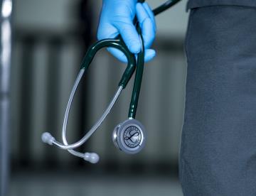 Prevén inflación del 16% en servicios médicos