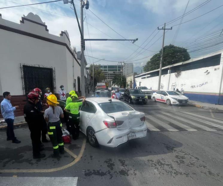 Deja choque una lesionada
