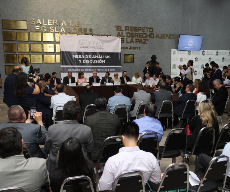 Piden sea gradual reducción de jornada laboral si se aprueba Piden sea gradual reducción de jornada laboral si se aprueba