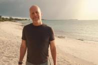 Bruce Willis se muda a una casa separada de su familia