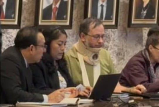 Se mofan de colaborador de Noroña tras salir lesionado en pelea Se mofan de colaborador de Noroña tras salir lesionado en pelea