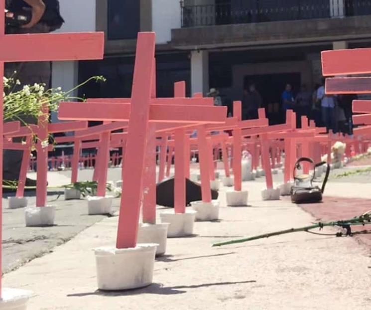 Asesinan a 9 mujeres diariamente en México Asesinan a 9 mujeres diariamente en México