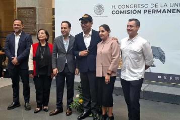 Tras su renuncia al PRI, N&eacute;stor Camarillo va a MC