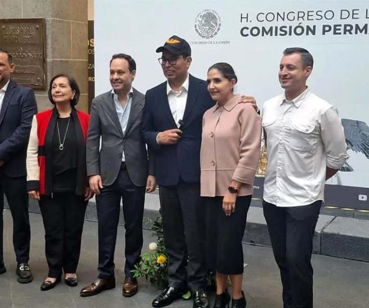 Tras su renuncia al PRI, N&eacute;stor Camarillo va a MC