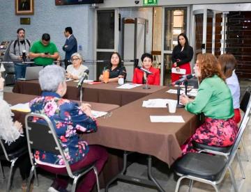 Asignan nuevas tareas a Centros de Atención Geriátrica