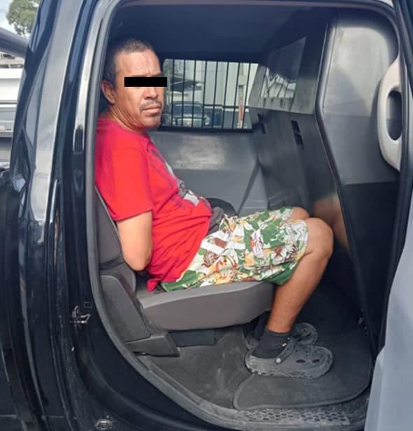 Agrede a empleada de tienda Agrede a empleada de tienda