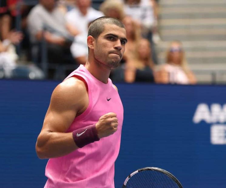Avanza Carlos Alcaraz en US Open