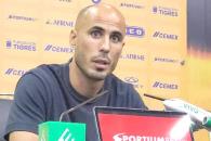 Felinos van por un refuerzo más