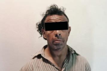 Cae por presuntamente abusar de cajera