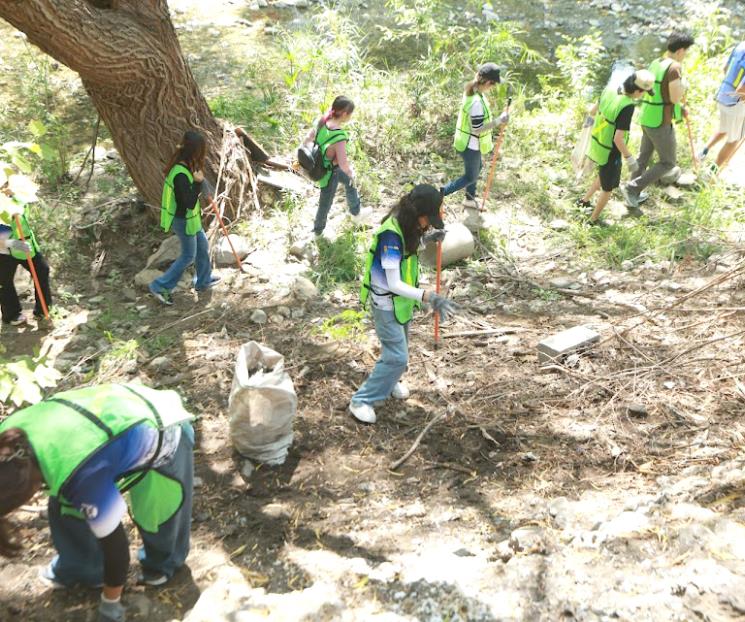 Realizan limpieza en r&iacute;o La Silla