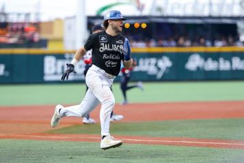 Le pega Charros a Sultanes