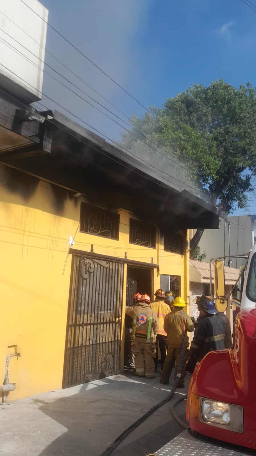 El incendio de una panadería movilizó ayer a las autoridades en el municipio de Guadalupe, sin que se reportaran lesionados, únicamente daños materiales.