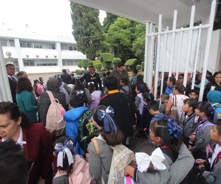 Regreso a clases 2025; fechas de puentes escolares y vacaciones Regreso a clases 2025; fechas de puentes escolares y vacaciones