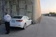 Estrella auto en puente en Allende Estrella auto en puente en Allende