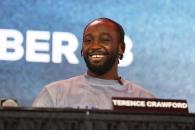 Alegra a Crawford que ´Canelo´ lo respete Alegra a Crawford que ´Canelo´ lo respete