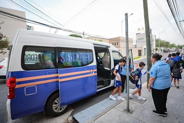 Inicia SP su programa de carpool y transporte escolar municipal Inicia SP su programa de carpool y transporte escolar municipal