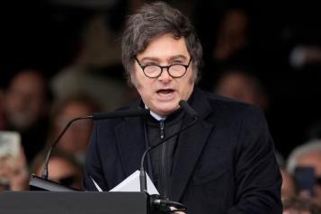 Acusa Milei a periodistas de espionaje ilegal