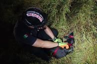 Rescatan a perro de arroyo en SP