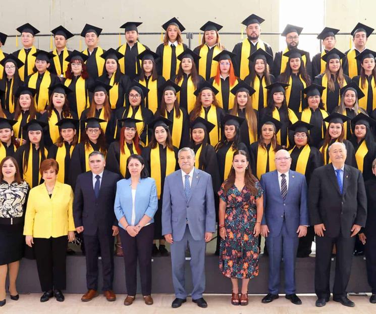 Concluyen preparatoria en programa de inclusión social de UANL
