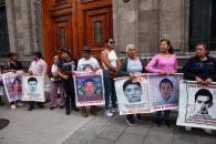 Padres de los 43 se reúnen con Sheinbaum: ´No hay avances´ Padres de los 43 se reúnen con Sheinbaum: ´No hay avances´