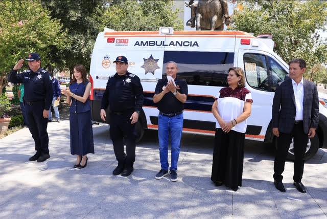 Entrega Héctor García Unidad de Medicina Táctica a la SSP Entrega Héctor García Unidad de Medicina Táctica a la SSP
