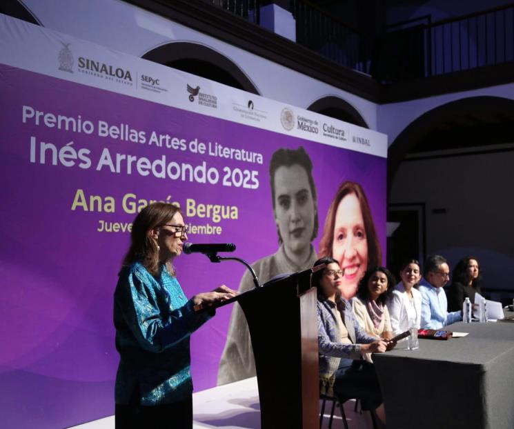 Recibe Ana García Bergua el Premio Inés Arredondo 2025 Recibe Ana García Bergua el Premio Inés Arredondo 2025