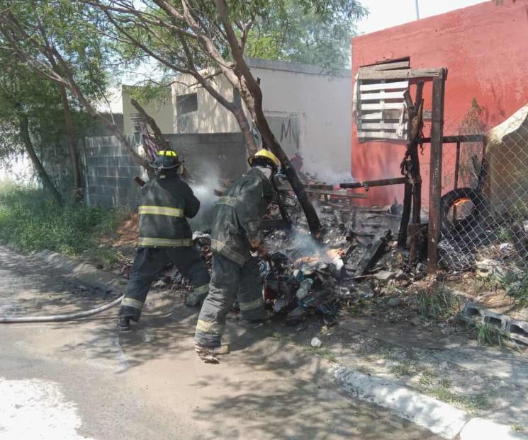 Arde vivienda en Cadereyta