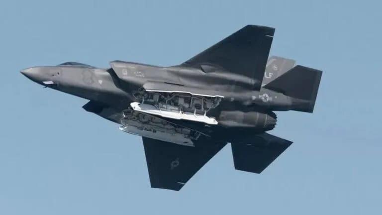 Advierte EU a Venezuela que sus aviones serán ´derribados´ Advierte EU a Venezuela que sus aviones serán ´derribados´